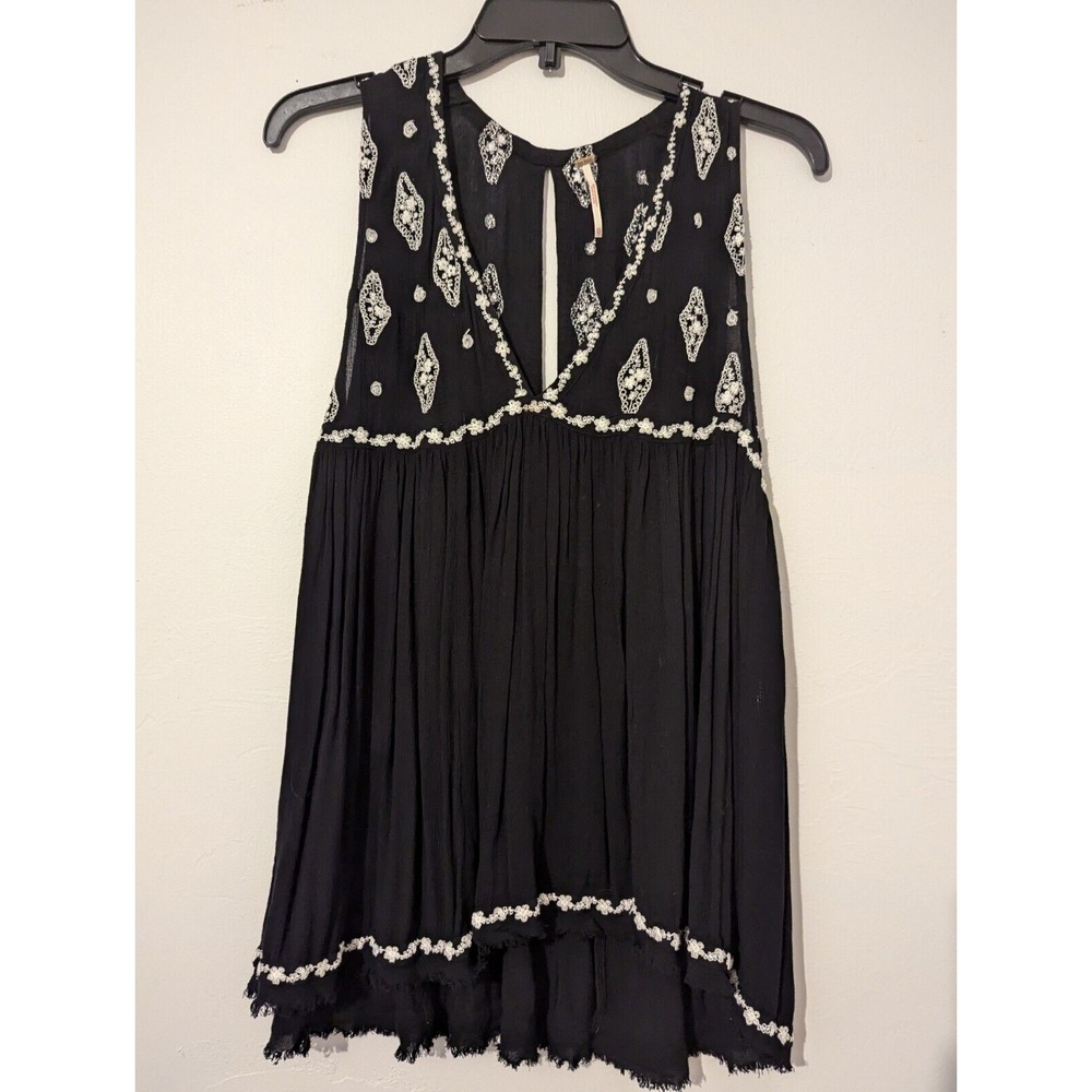 Free‎ People Womens Top Black Sleeveless Diamond Embroidered Size XS